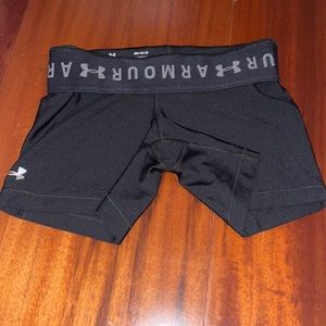 UnderArmor womens shorts